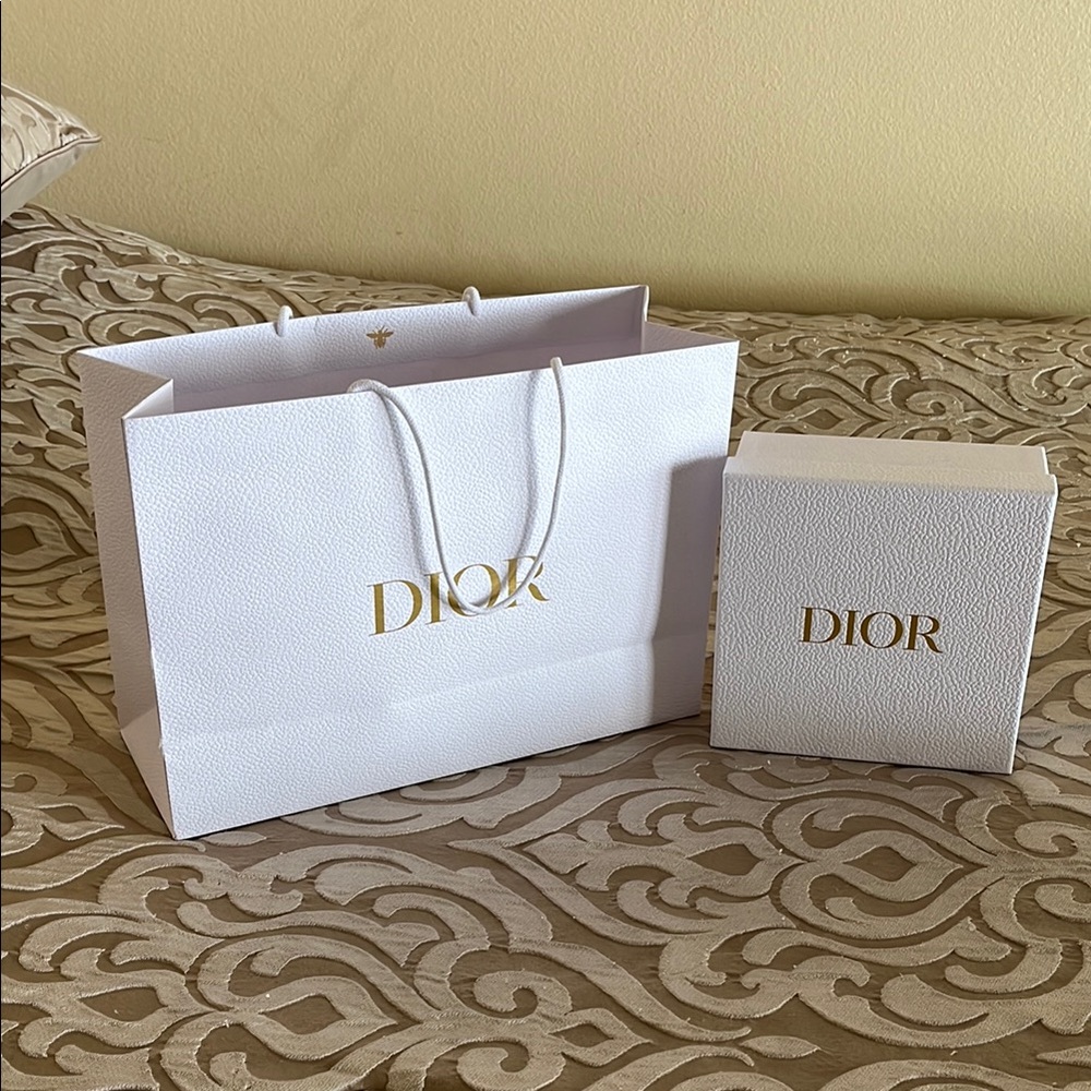 NWOT Dior  White and Gold shopping bag and box